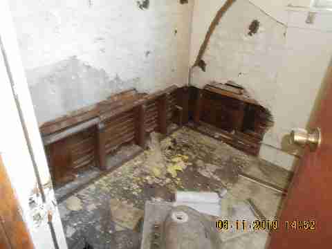 8061 E Grixdale (17)_m.jpg